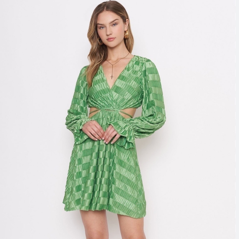 Vici Dee Ally Green Dress